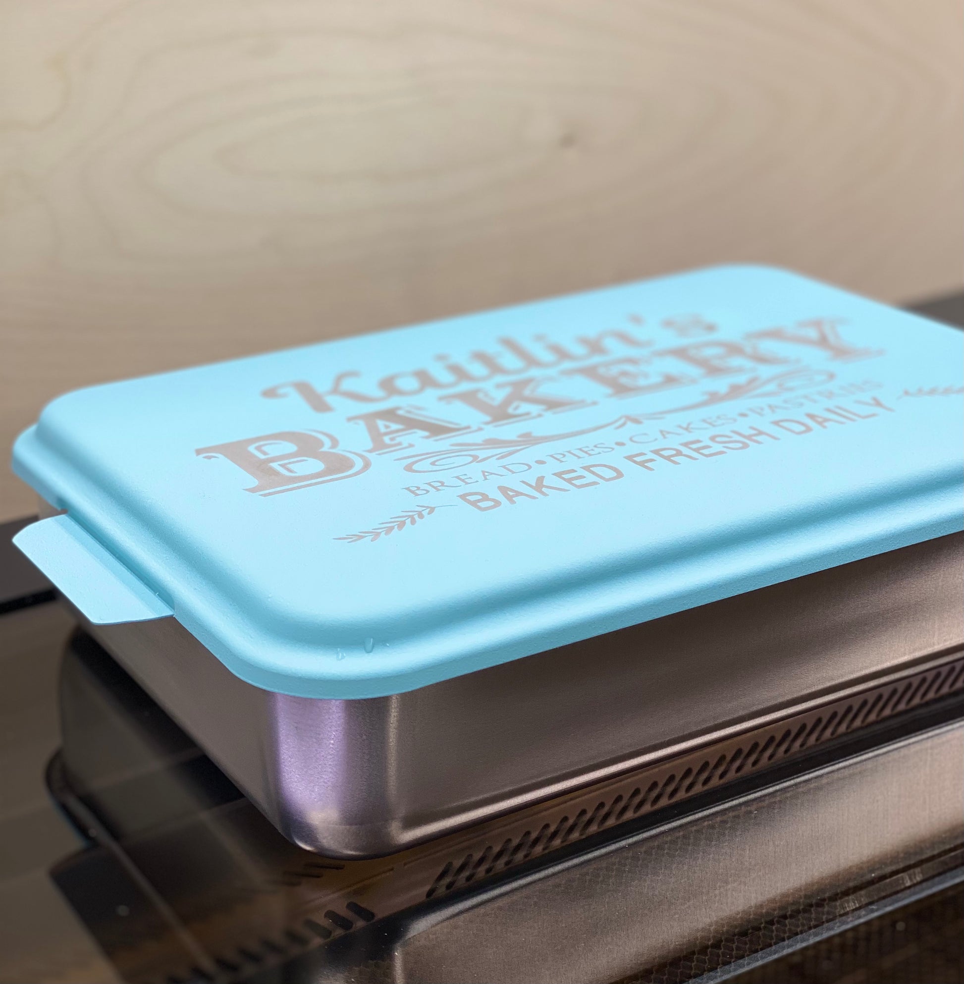 Reviews: Personalized Cake Pan - Turquoise Laser Engraved Lid